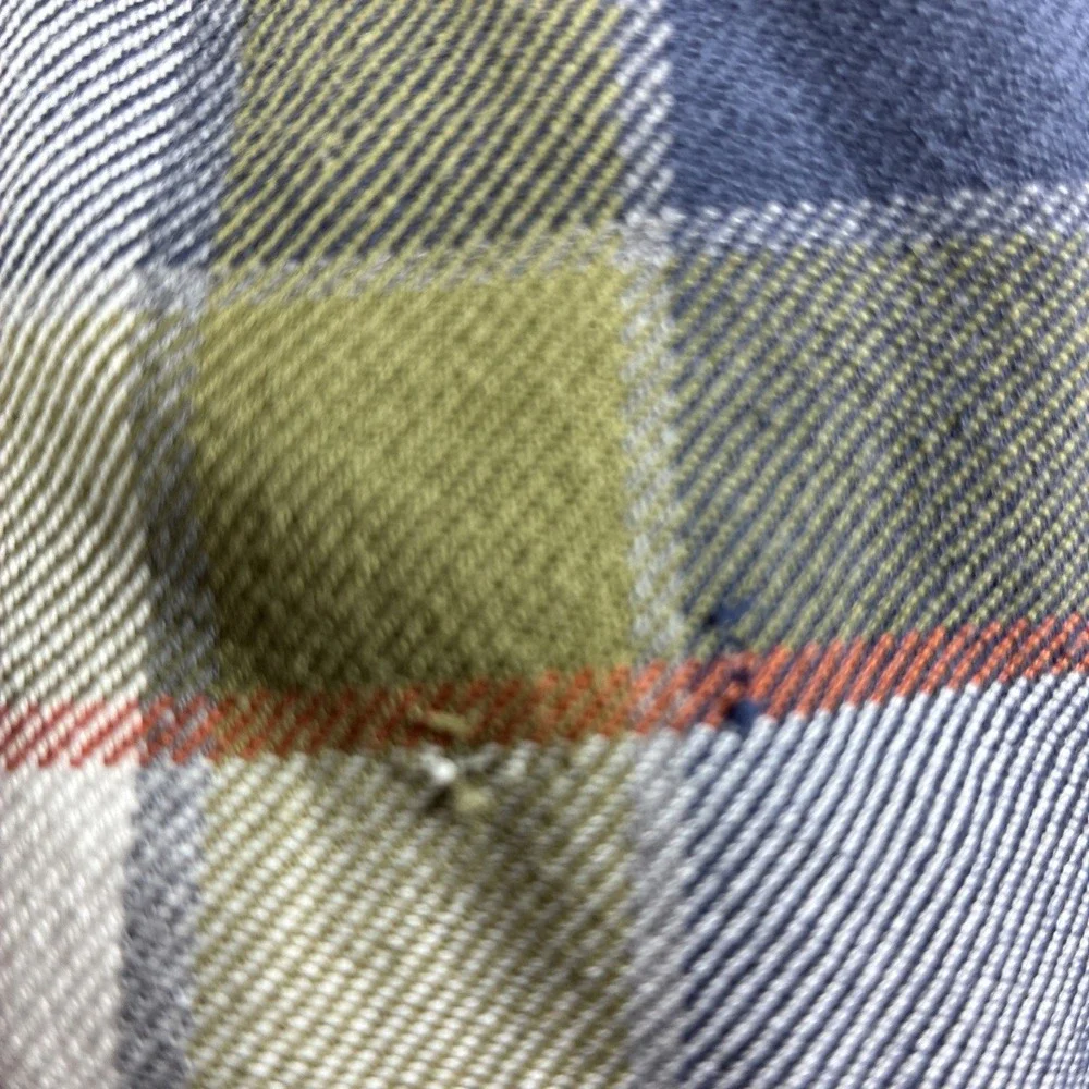 LL Bean Insulated Button Up Shirt Jacket Quilt Lined Plaid With Stains